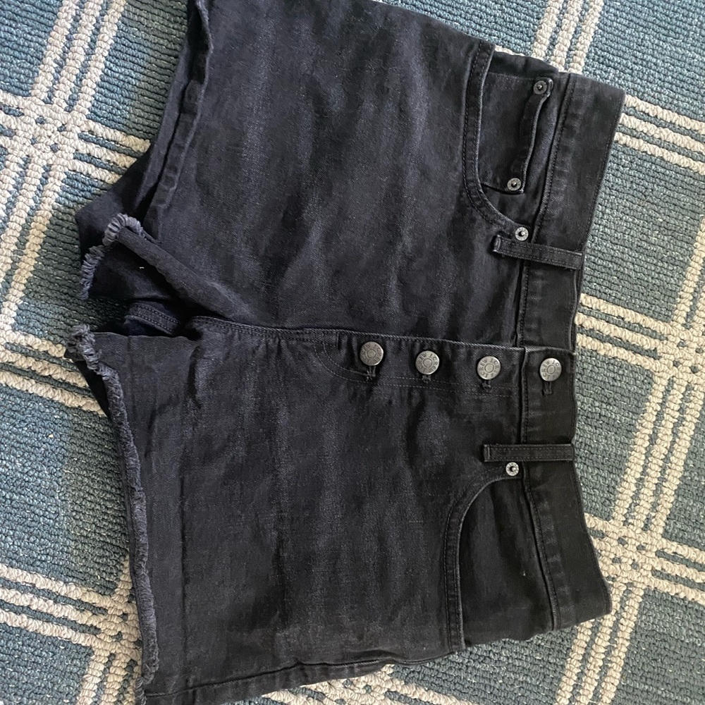 Super cute J Crew button Fly Jean shorts.